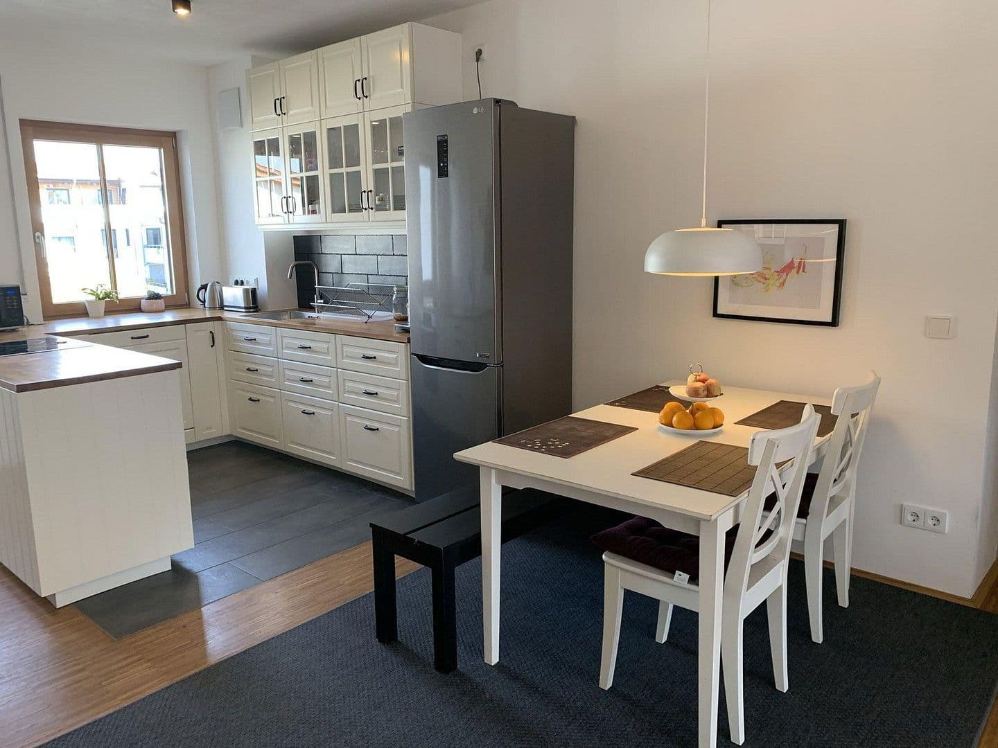 Prodej bytu 3+1 90 m², Inntalstraße 8, Brannenburg, Bavorsko Prodej bytu 3+1 90 m², Inntalstraße 8, Brannenburg, Bavorsko
