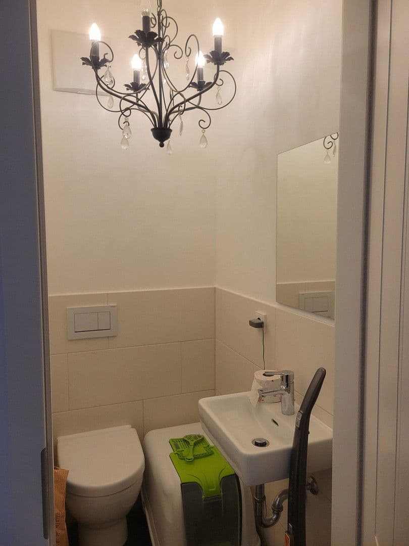 Prodej bytu 3+1 90 m², Inntalstraße 8, Brannenburg, Bavorsko Prodej bytu 3+1 90 m², Inntalstraße 8, Brannenburg, Bavorsko