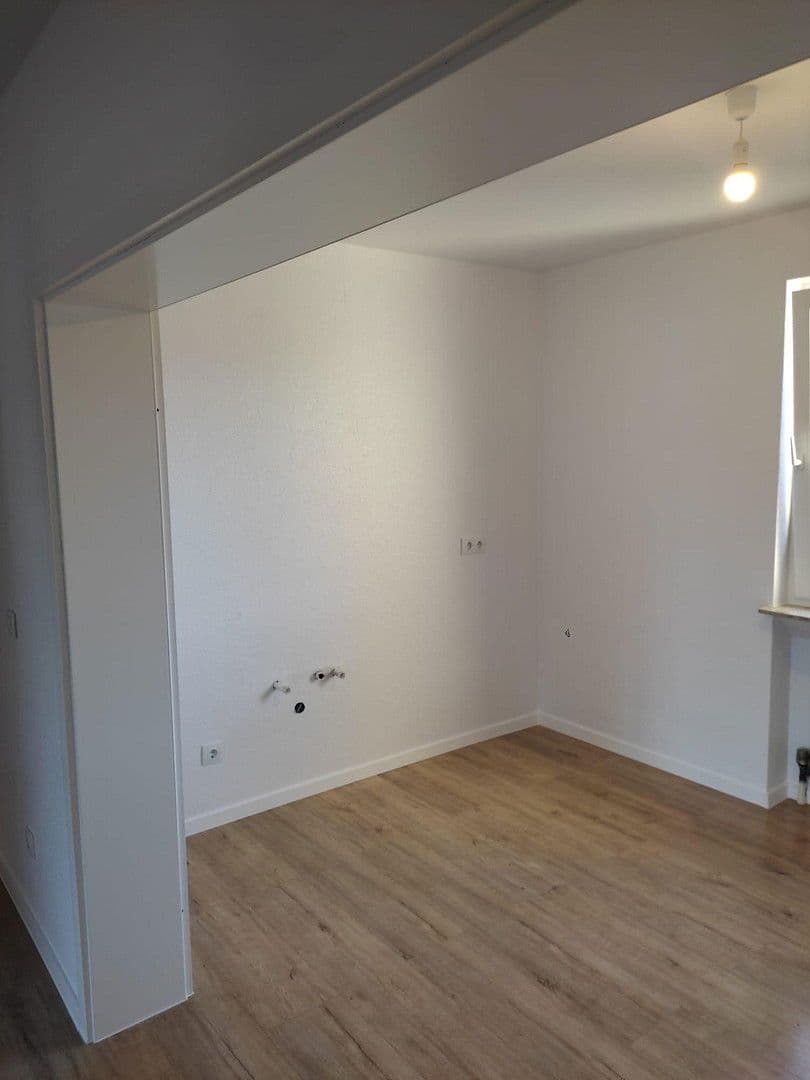 Prodej bytu 4+1 107 m², Nidderau, Hessen Prodej bytu 4+1 107 m², Nidderau, Hessen