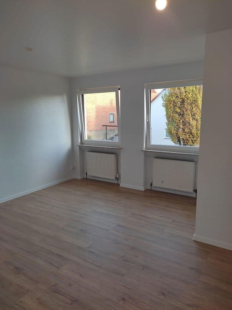 Prodej bytu 4+1 107 m², Nidderau, Hessen Prodej bytu 4+1 107 m², Nidderau, Hessen