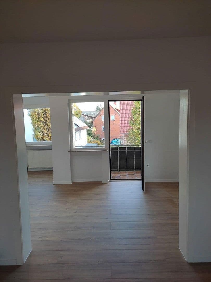 Prodej bytu 4+1 107 m², Nidderau, Hessen Prodej bytu 4+1 107 m², Nidderau, Hessen