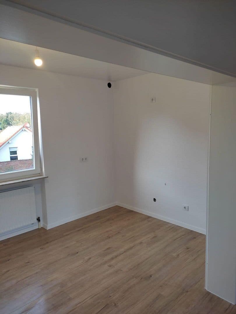 Prodej bytu 4+1 107 m², Nidderau, Hessen Prodej bytu 4+1 107 m², Nidderau, Hessen