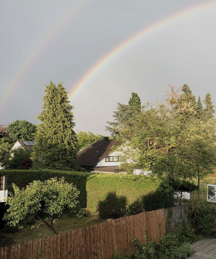 Pronájem domu 130 m², pozemek 359 m², München, Bavorsko Pronájem domu 130 m², pozemek 359 m², München, Bavorsko