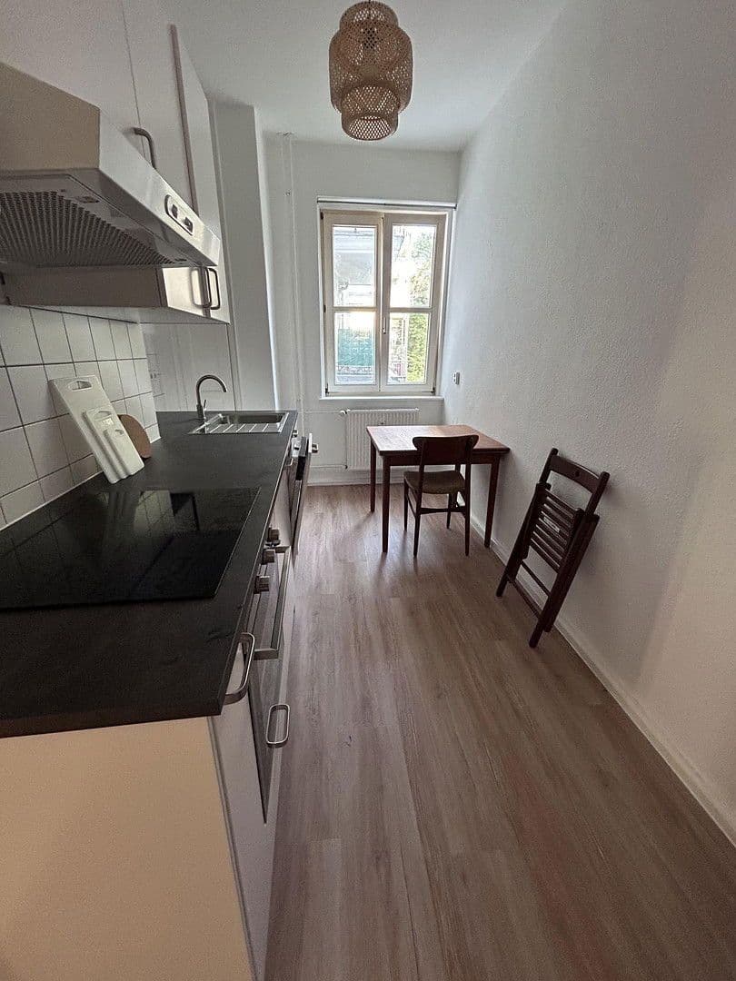 Pronájem bytu 1+kk 58 m², Weserstraße 28, Berlin, Berlín Pronájem bytu 1+kk 58 m², Weserstraße 28, Berlin, Berlín