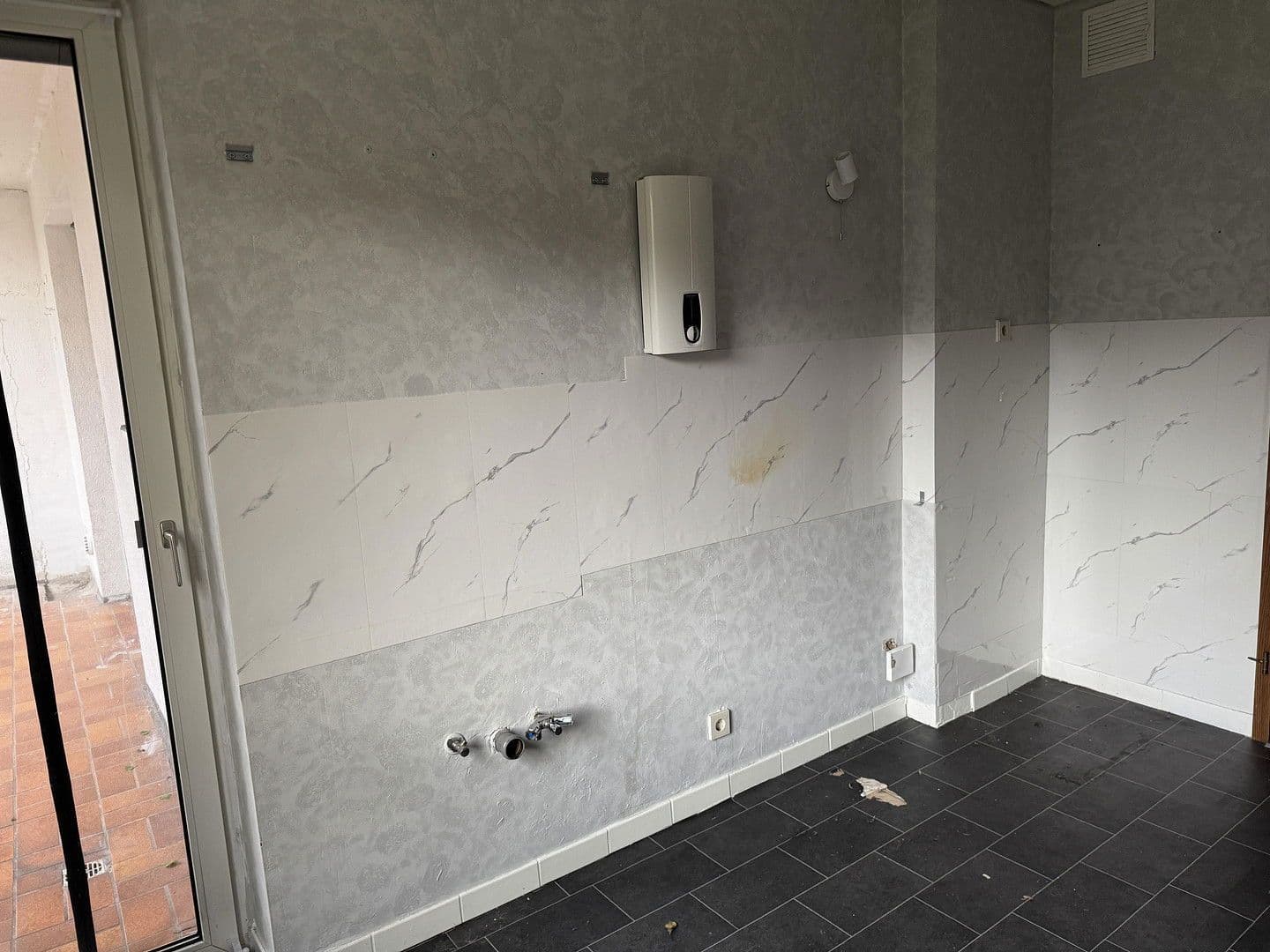 Prodej bytu 2+1 50 m², Graeffstraße 6, Köln, Severní Porýní-Vestfálsko Prodej bytu 2+1 50 m², Graeffstraße 6, Köln, Severní Porýní-Vestfálsko