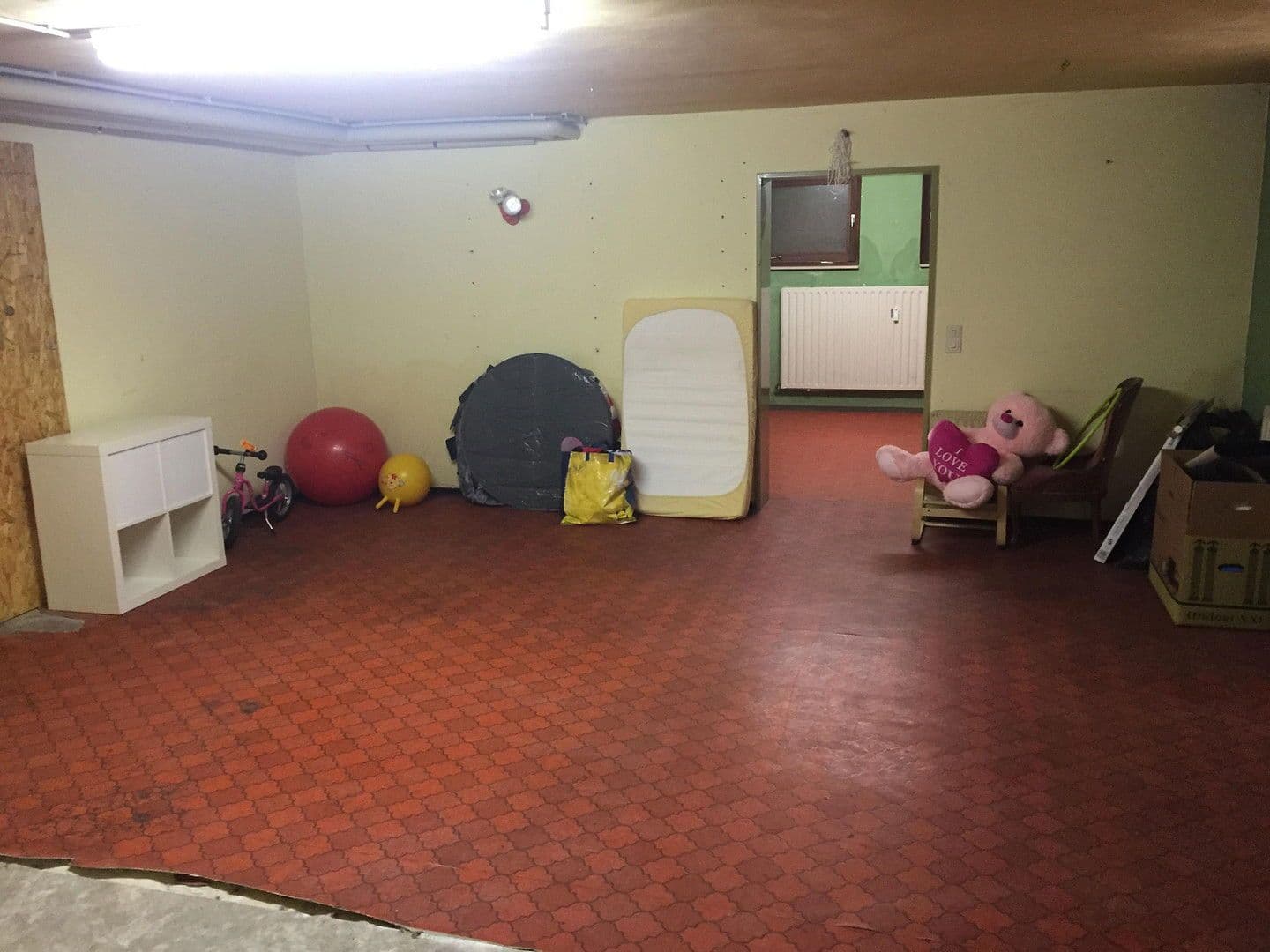 Pronájem bytu 5+1 167 m², Iffezheim, Bádensko-Württembersko Pronájem bytu 5+1 167 m², Iffezheim, Bádensko-Württembersko