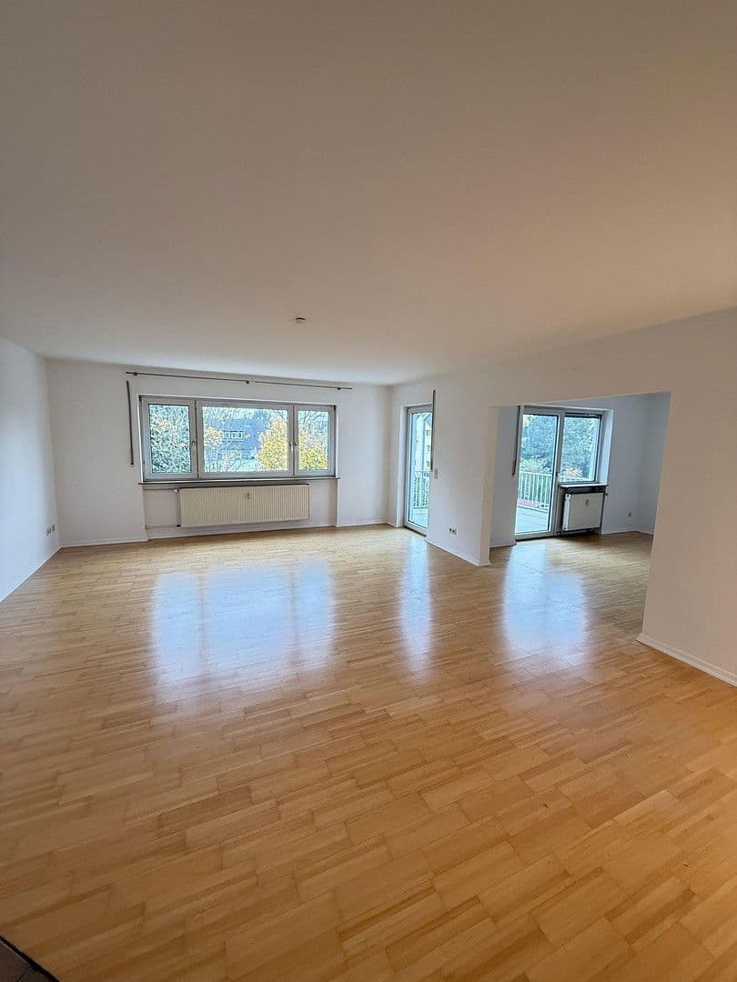 Prodej bytu 4+1 105 m², Frankfurt am Main, Hessen Prodej bytu 4+1 105 m², Frankfurt am Main, Hessen