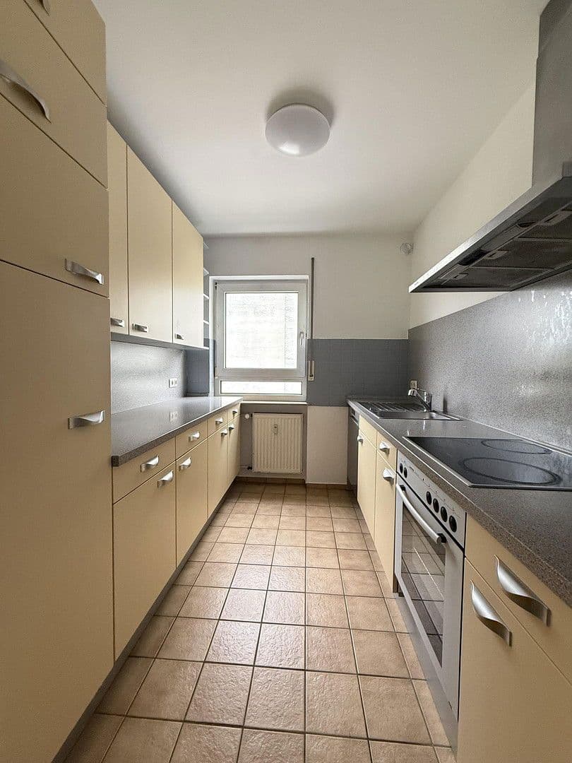 Prodej bytu 4+1 105 m², Frankfurt am Main, Hessen Prodej bytu 4+1 105 m², Frankfurt am Main, Hessen