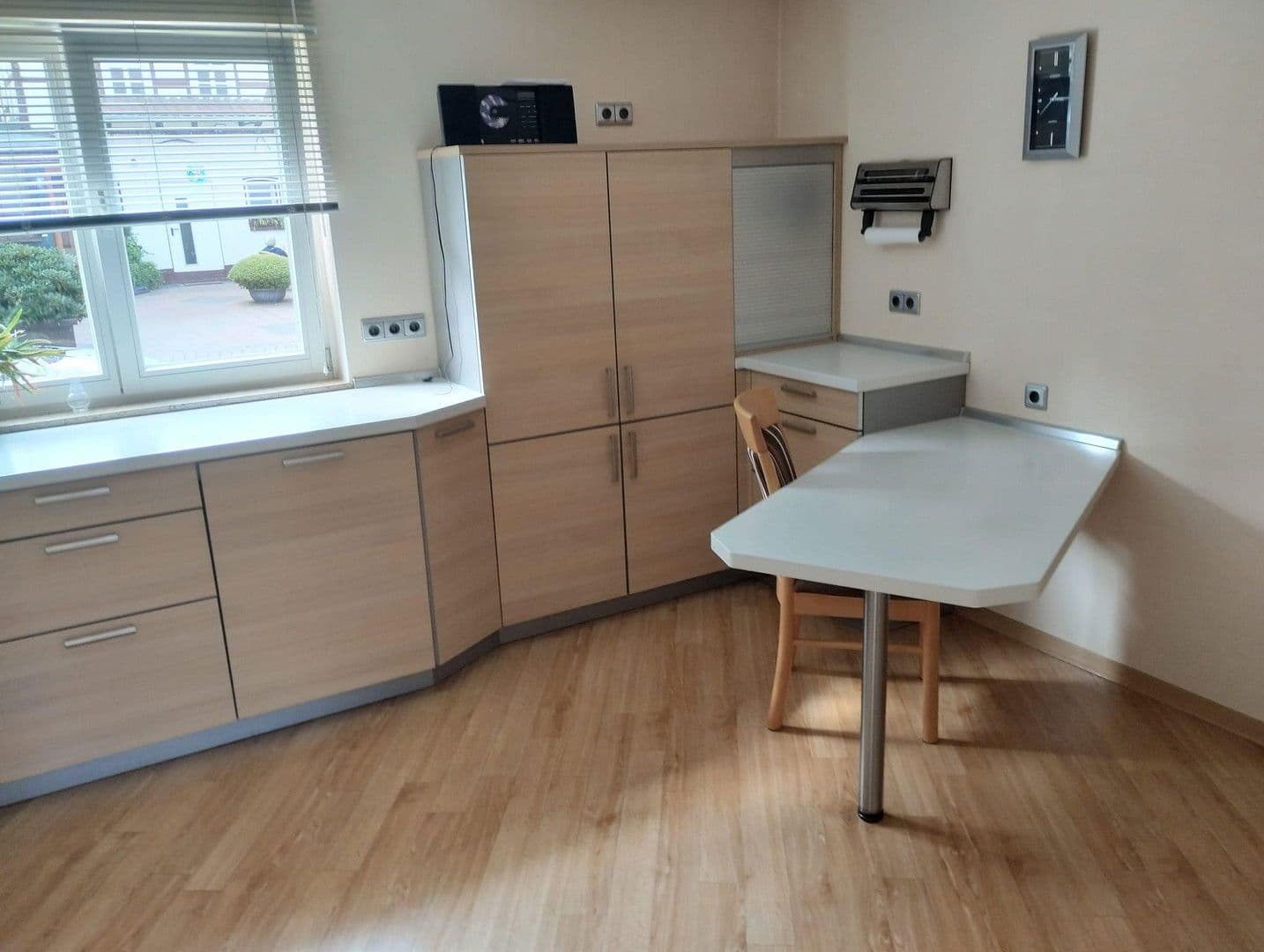 Prodej domu 180 m², pozemek 2.200 m², Hofbieber, Hessen Prodej domu 180 m², pozemek 2.200 m², Hofbieber, Hessen