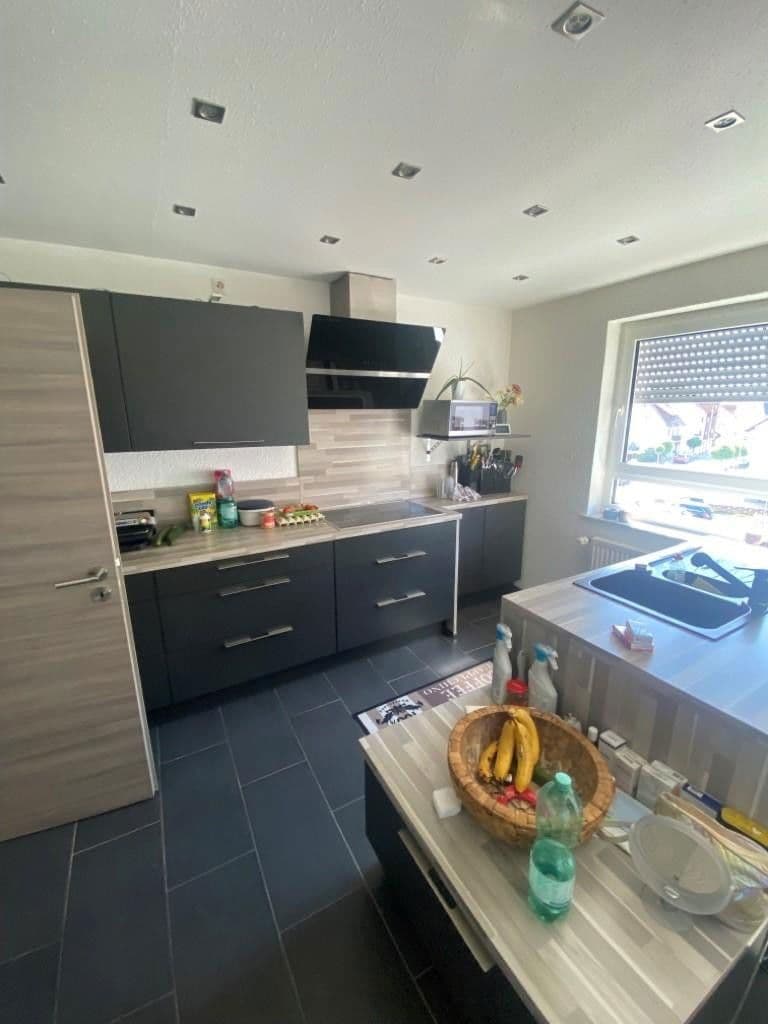 Pronájem bytu 4+1 132 m², Espenstraße 9, 78176 Blumberg, Blumberg, Bádensko-Württembersko Pronájem bytu 4+1 132 m², Espenstraße 9, 78176 Blumberg, Blumberg, Bádensko-Württembersko