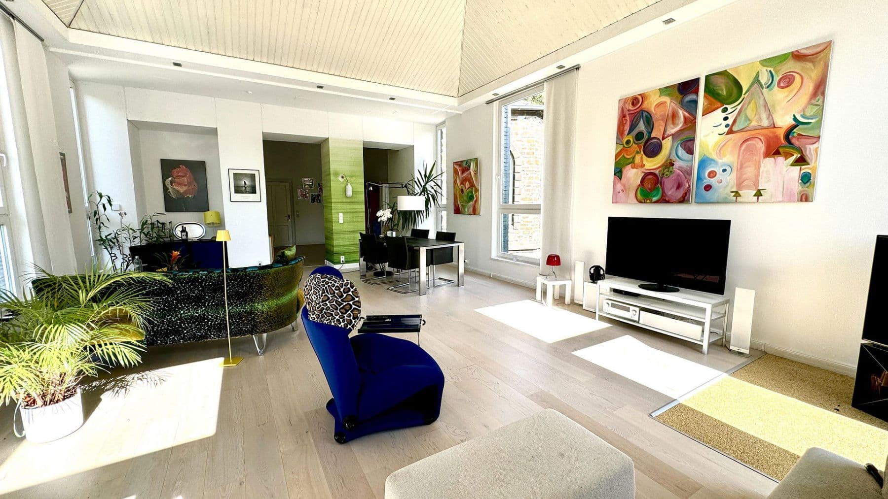 Prodej bytu 4+1 190 m², Wuppertal, Severní Porýní-Vestfálsko Prodej bytu 4+1 190 m², Wuppertal, Severní Porýní-Vestfálsko