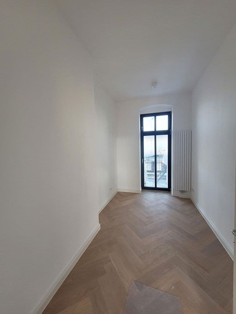 Pronájem bytu 3+1 60 m², Schöneberger Straße 9, Berlin, Berlín Pronájem bytu 3+1 60 m², Schöneberger Straße 9, Berlin, Berlín