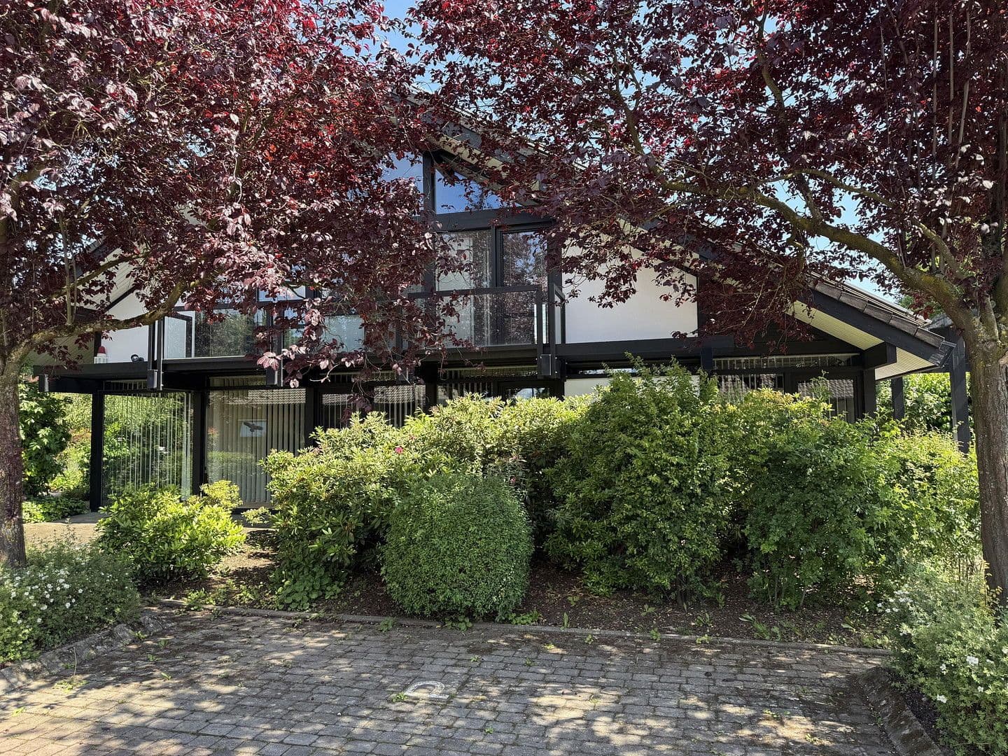 Prodej domu 280 m², pozemek 1.241 m², Niederzier, Severní Porýní-Vestfálsko Prodej domu 280 m², pozemek 1.241 m², Niederzier, Severní Porýní-Vestfálsko