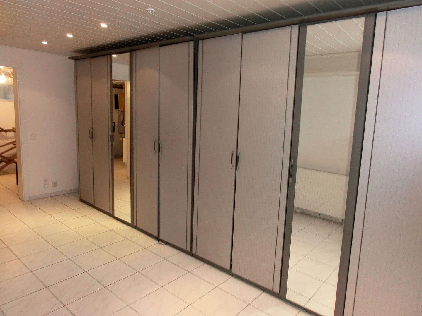 Prodej domu 280 m², pozemek 1.241 m², Niederzier, Severní Porýní-Vestfálsko Prodej domu 280 m², pozemek 1.241 m², Niederzier, Severní Porýní-Vestfálsko