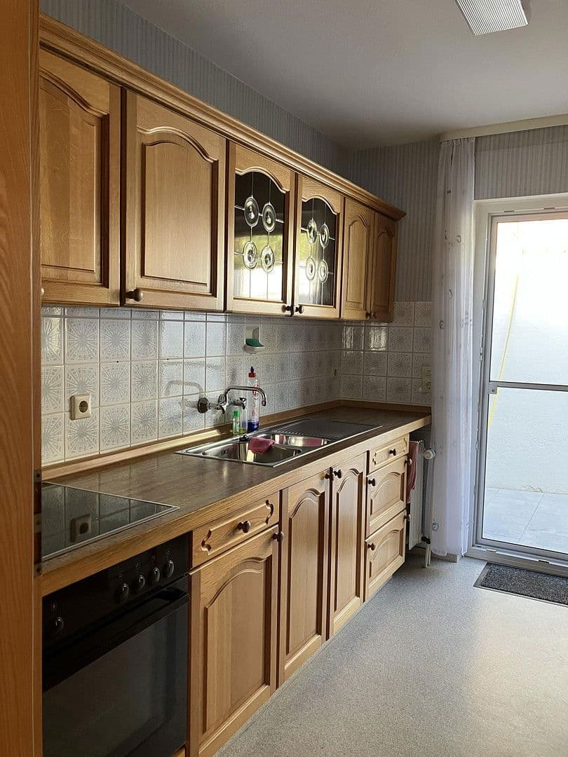 Prodej domu 164 m², pozemek 484 m², Heubach, Bádensko-Württembersko Prodej domu 164 m², pozemek 484 m², Heubach, Bádensko-Württembersko