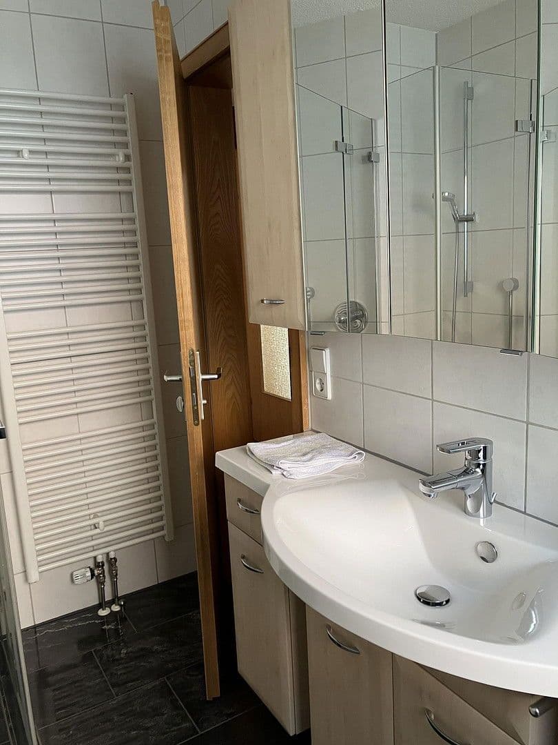 Prodej domu 164 m², pozemek 484 m², Heubach, Bádensko-Württembersko Prodej domu 164 m², pozemek 484 m², Heubach, Bádensko-Württembersko