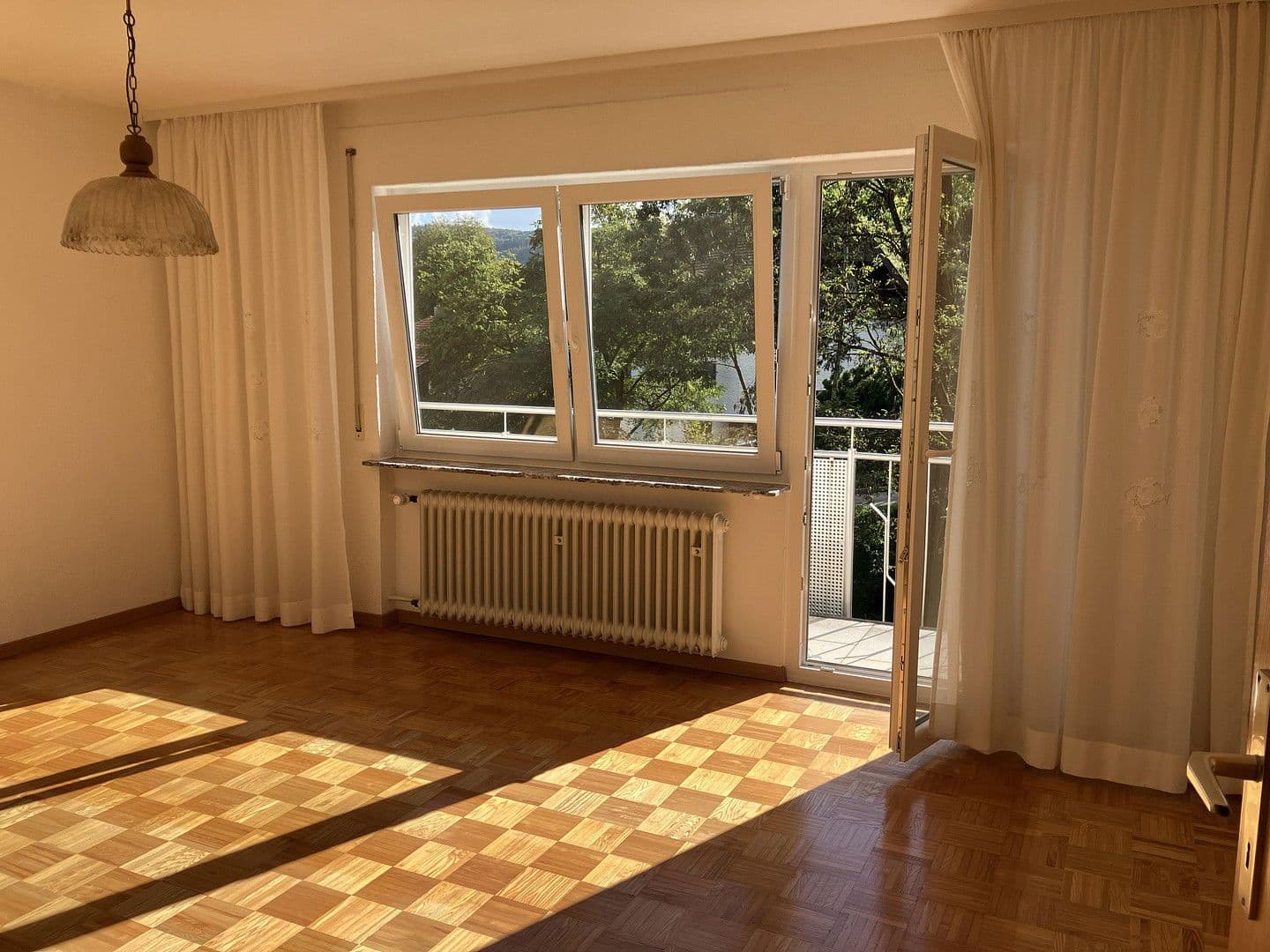 Prodej domu 164 m², pozemek 484 m², Heubach, Bádensko-Württembersko Prodej domu 164 m², pozemek 484 m², Heubach, Bádensko-Württembersko