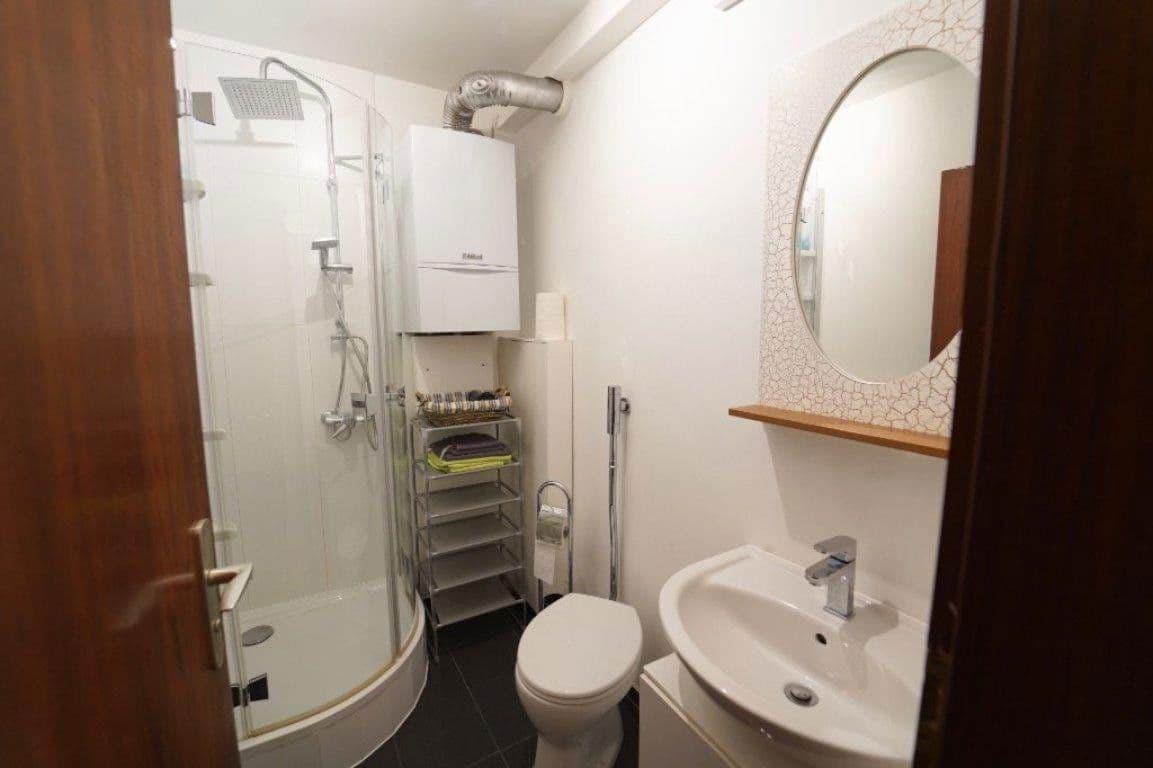 Pronájem bytu 3+1 57 m², Gutenbergstraße 86, Stuttgart, Bádensko-Württembersko Pronájem bytu 3+1 57 m², Gutenbergstraße 86, Stuttgart, Bádensko-Württembersko