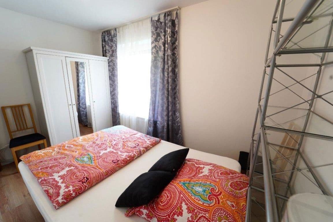 Pronájem bytu 3+1 57 m², Gutenbergstraße 86, Stuttgart, Bádensko-Württembersko Pronájem bytu 3+1 57 m², Gutenbergstraße 86, Stuttgart, Bádensko-Württembersko