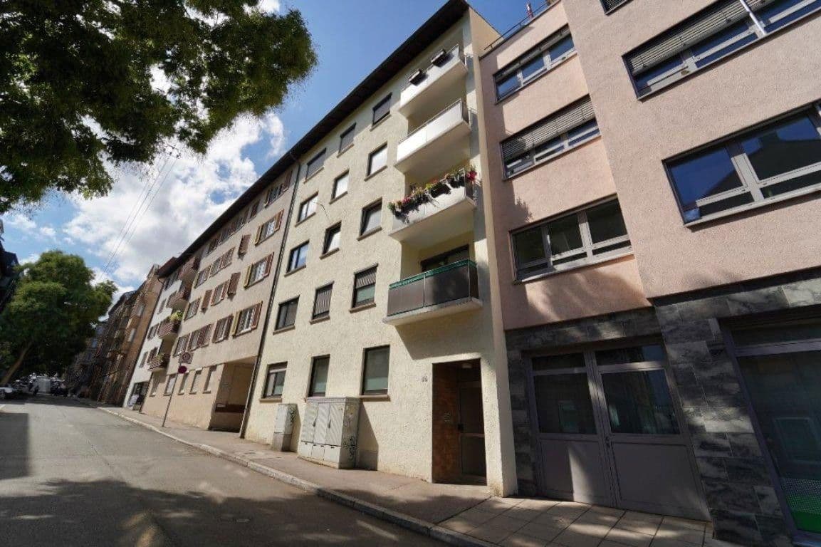 Pronájem bytu 3+1 57 m², Gutenbergstraße 86, Stuttgart, Bádensko-Württembersko Pronájem bytu 3+1 57 m², Gutenbergstraße 86, Stuttgart, Bádensko-Württembersko