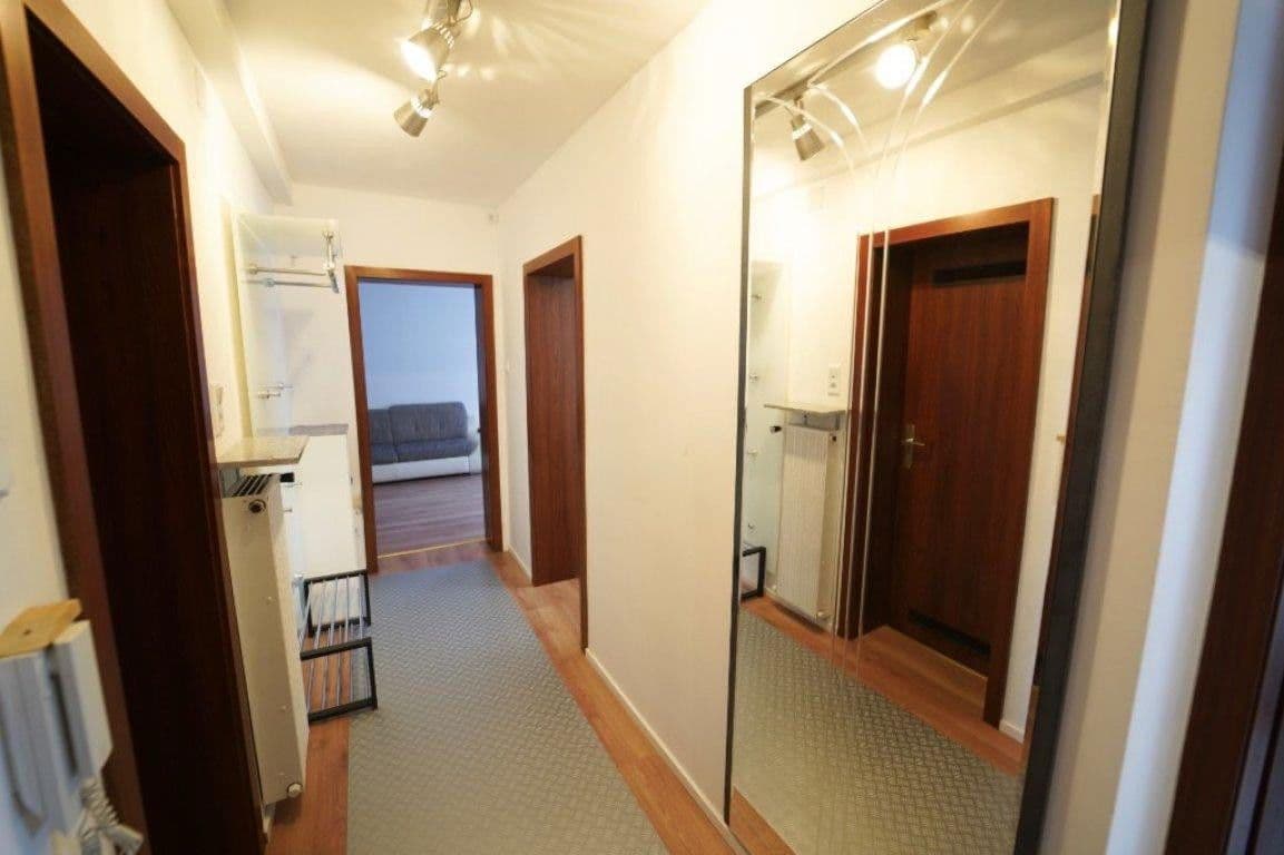 Pronájem bytu 3+1 57 m², Gutenbergstraße 86, Stuttgart, Bádensko-Württembersko Pronájem bytu 3+1 57 m², Gutenbergstraße 86, Stuttgart, Bádensko-Württembersko