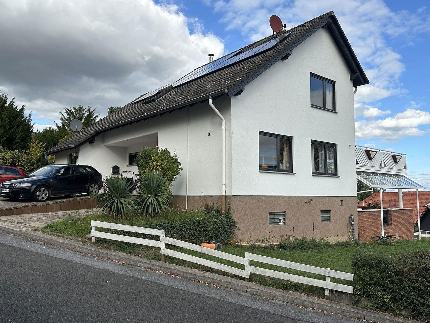 Prodej domu 240 m², pozemek 741 m², Laubenheim, Porýní-Falc Prodej domu 240 m², pozemek 741 m², Laubenheim, Porýní-Falc