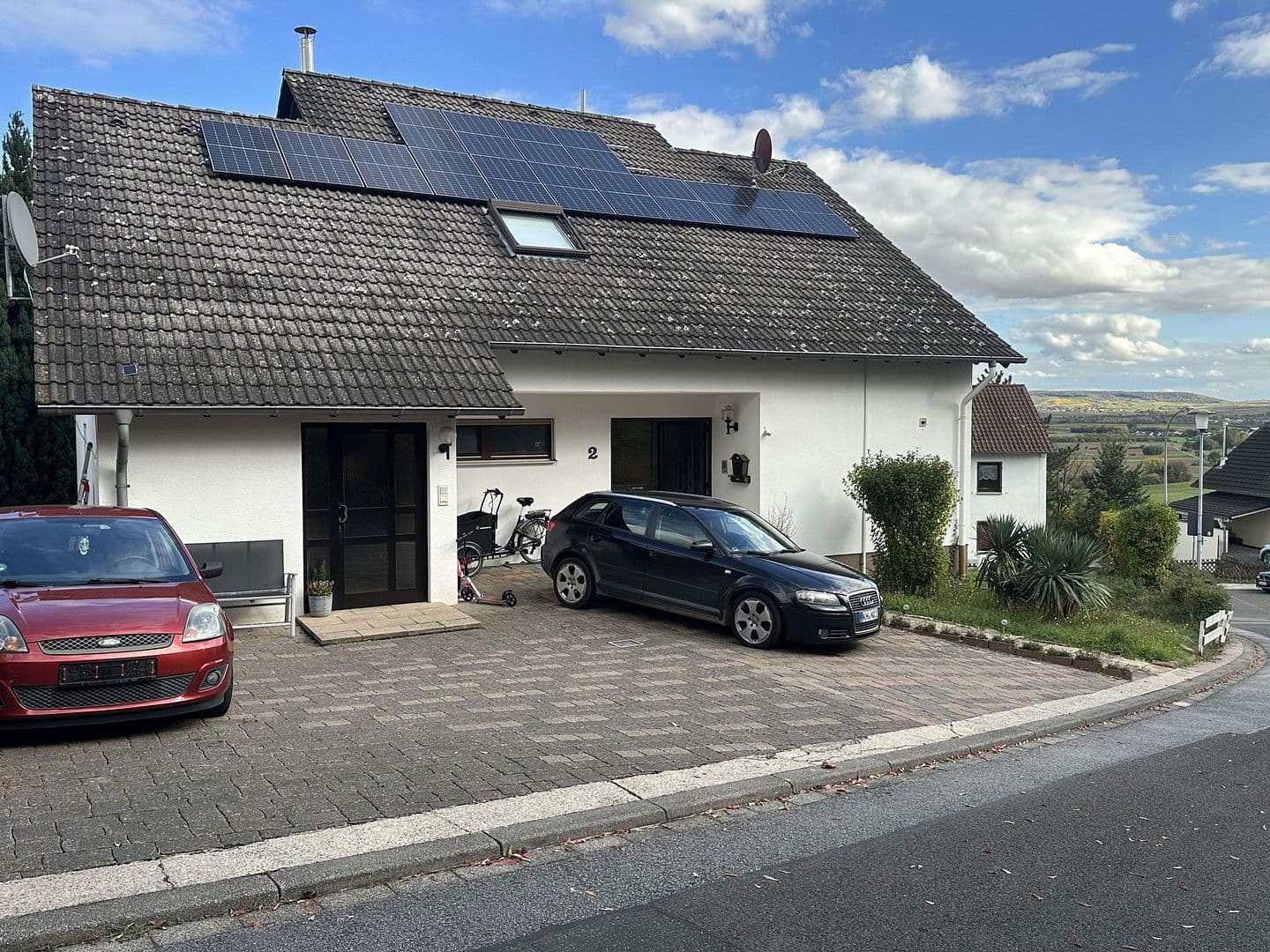 Prodej domu 240 m², pozemek 741 m², Laubenheim, Porýní-Falc Prodej domu 240 m², pozemek 741 m², Laubenheim, Porýní-Falc