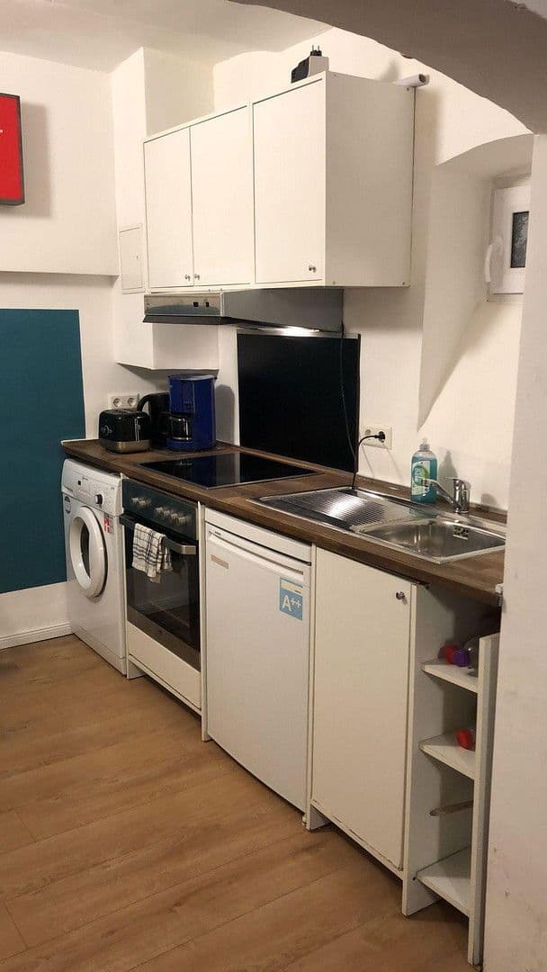 Pronájem bytu 1+1 22 m², Schwerdstrasse, Speyer, Porýní-Falc Pronájem bytu 1+1 22 m², Schwerdstrasse, Speyer, Porýní-Falc