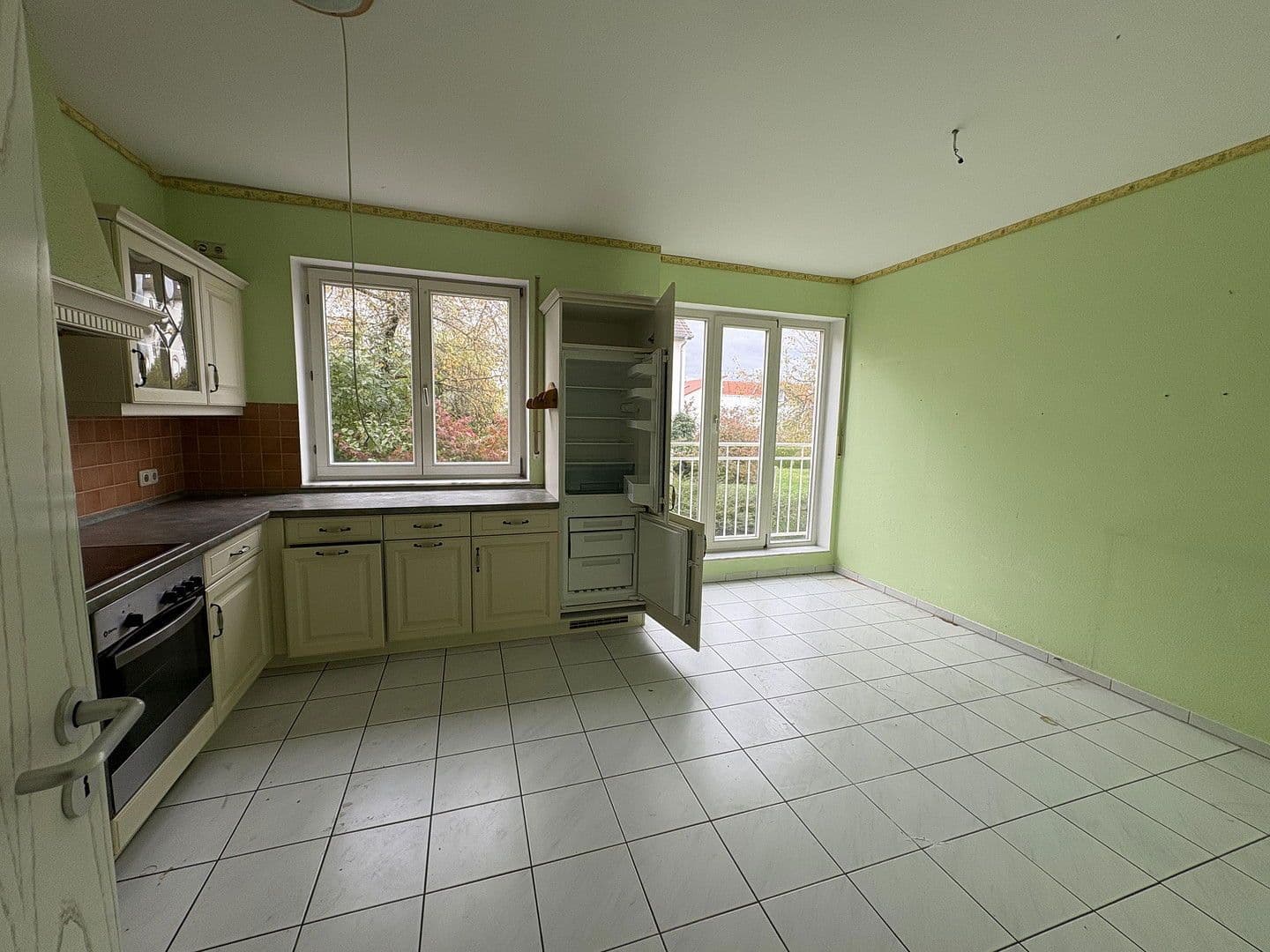 Prodej bytu 3+1 94 m², Bad Nauheim, Hessen Prodej bytu 3+1 94 m², Bad Nauheim, Hessen