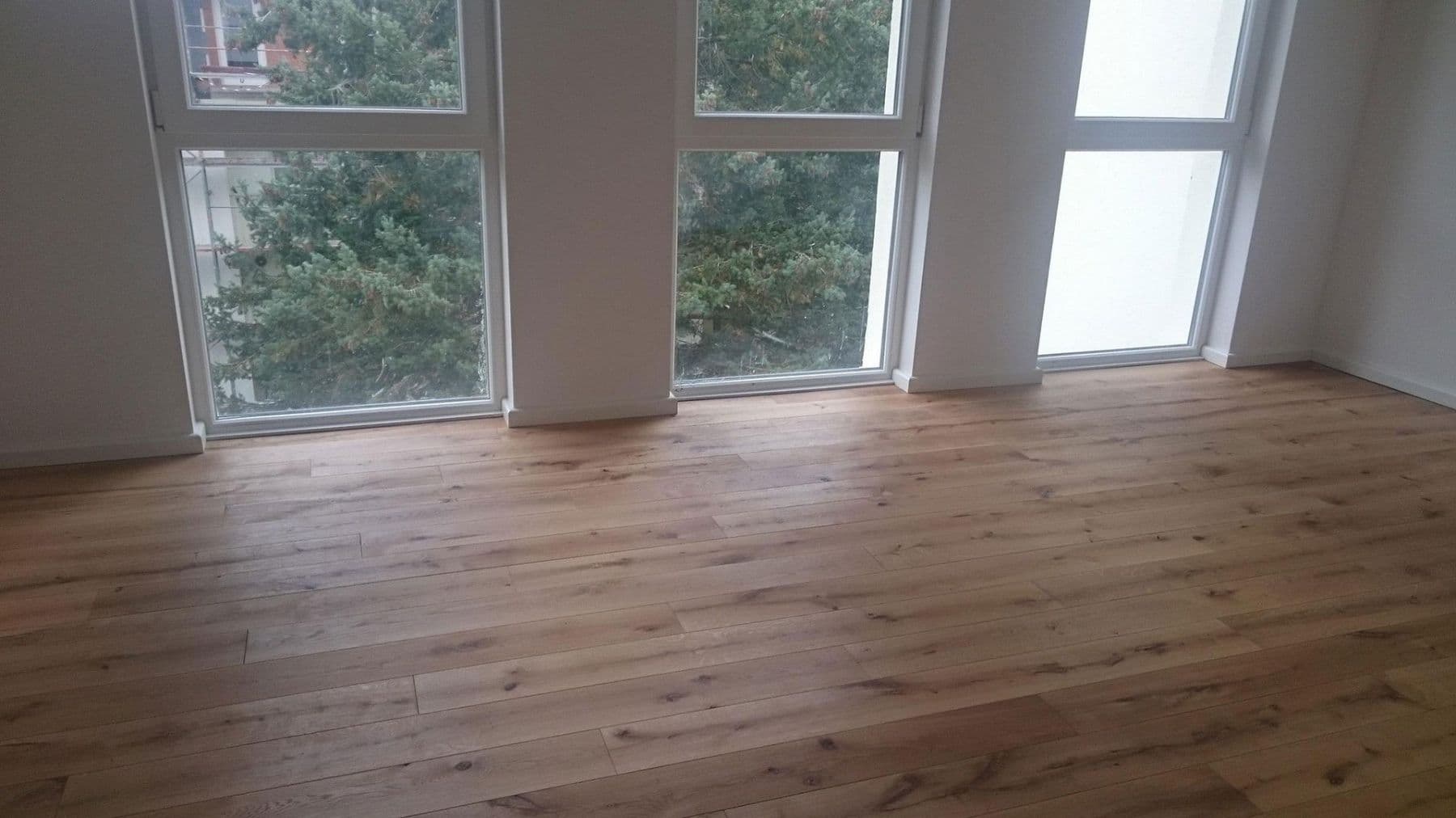 Prodej bytu 5+1 143 m², Berlin, Berlín Prodej bytu 5+1 143 m², Berlin, Berlín