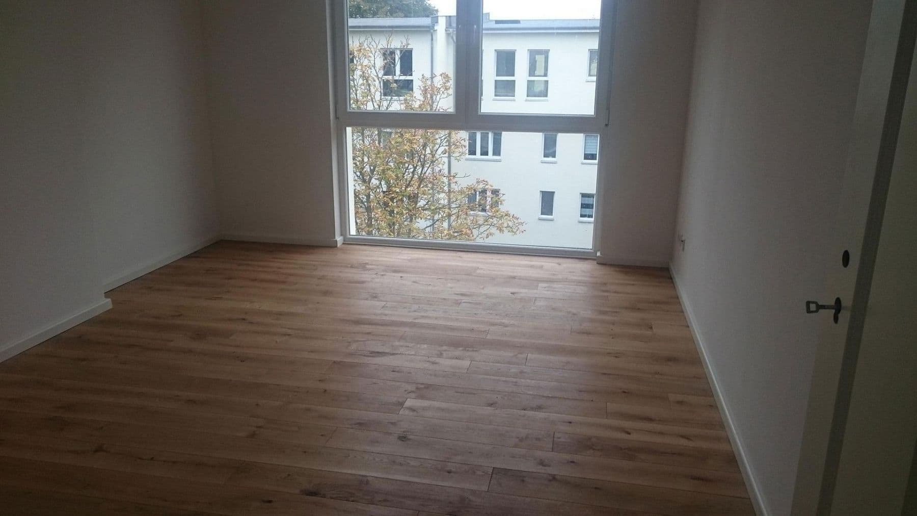 Prodej bytu 5+1 143 m², Berlin, Berlín Prodej bytu 5+1 143 m², Berlin, Berlín