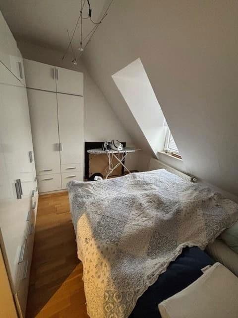 Pronájem bytu 3+1 85 m², Breilstr.9, Oberhausen, Severní Porýní-Vestfálsko Pronájem bytu 3+1 85 m², Breilstr.9, Oberhausen, Severní Porýní-Vestfálsko