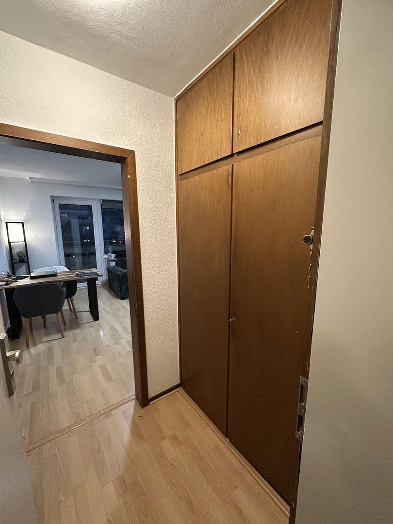 Pronájem bytu 1+1 42 m², Taubenstr.18, Düsseldorf, Severní Porýní-Vestfálsko Pronájem bytu 1+1 42 m², Taubenstr.18, Düsseldorf, Severní Porýní-Vestfálsko