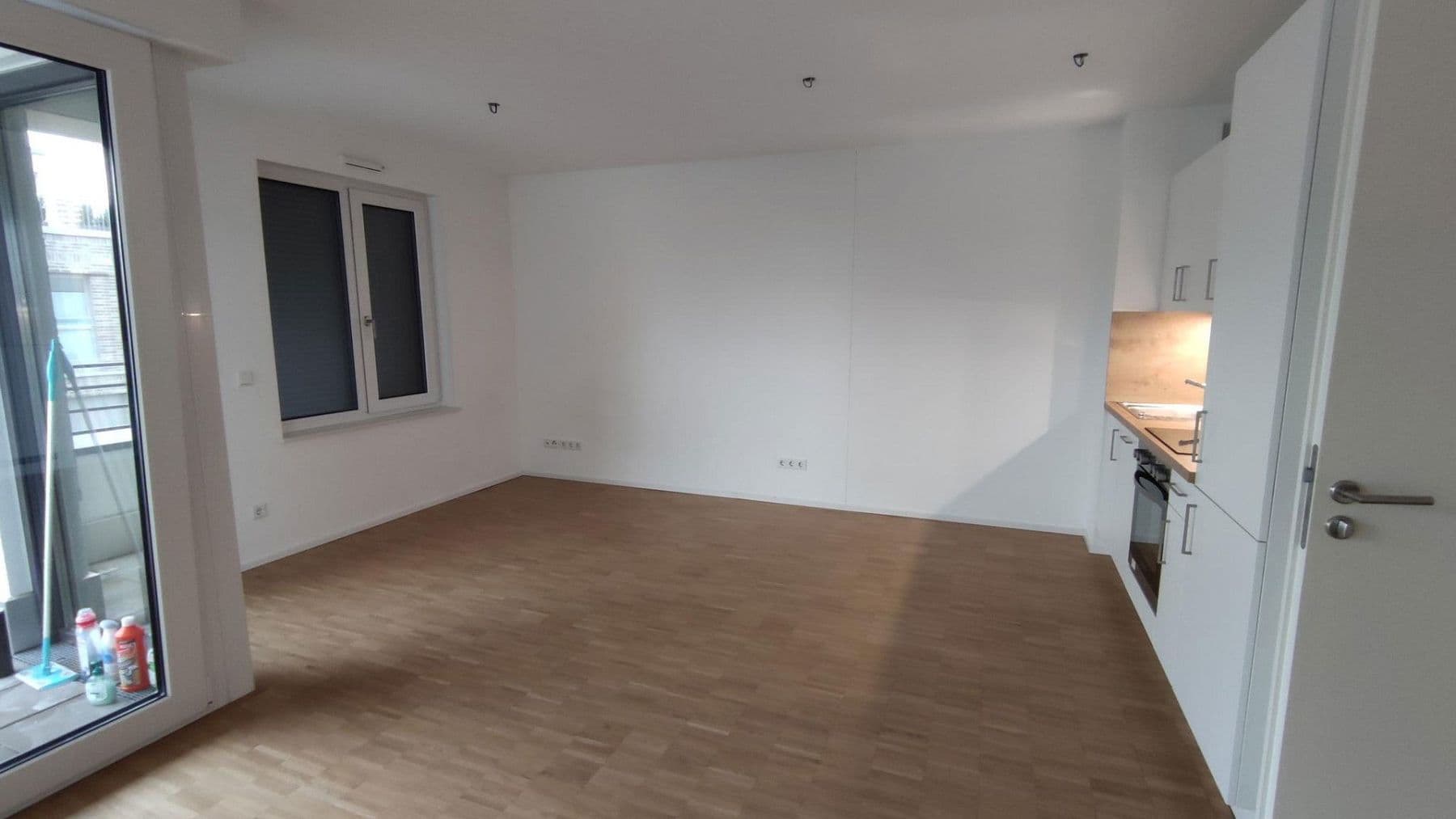 Pronájem bytu 1+1 56 m², Johanna-Dachs-Str. 34, Regensburg, Bavorsko Pronájem bytu 1+1 56 m², Johanna-Dachs-Str. 34, Regensburg, Bavorsko