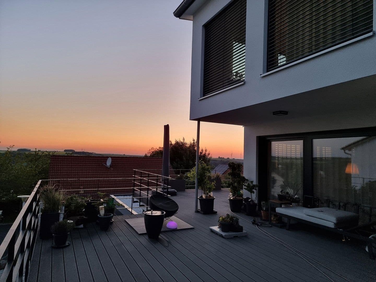 Prodej domu 251 m², pozemek 725 m², Niederstetten, Bádensko-Württembersko Prodej domu 251 m², pozemek 725 m², Niederstetten, Bádensko-Württembersko