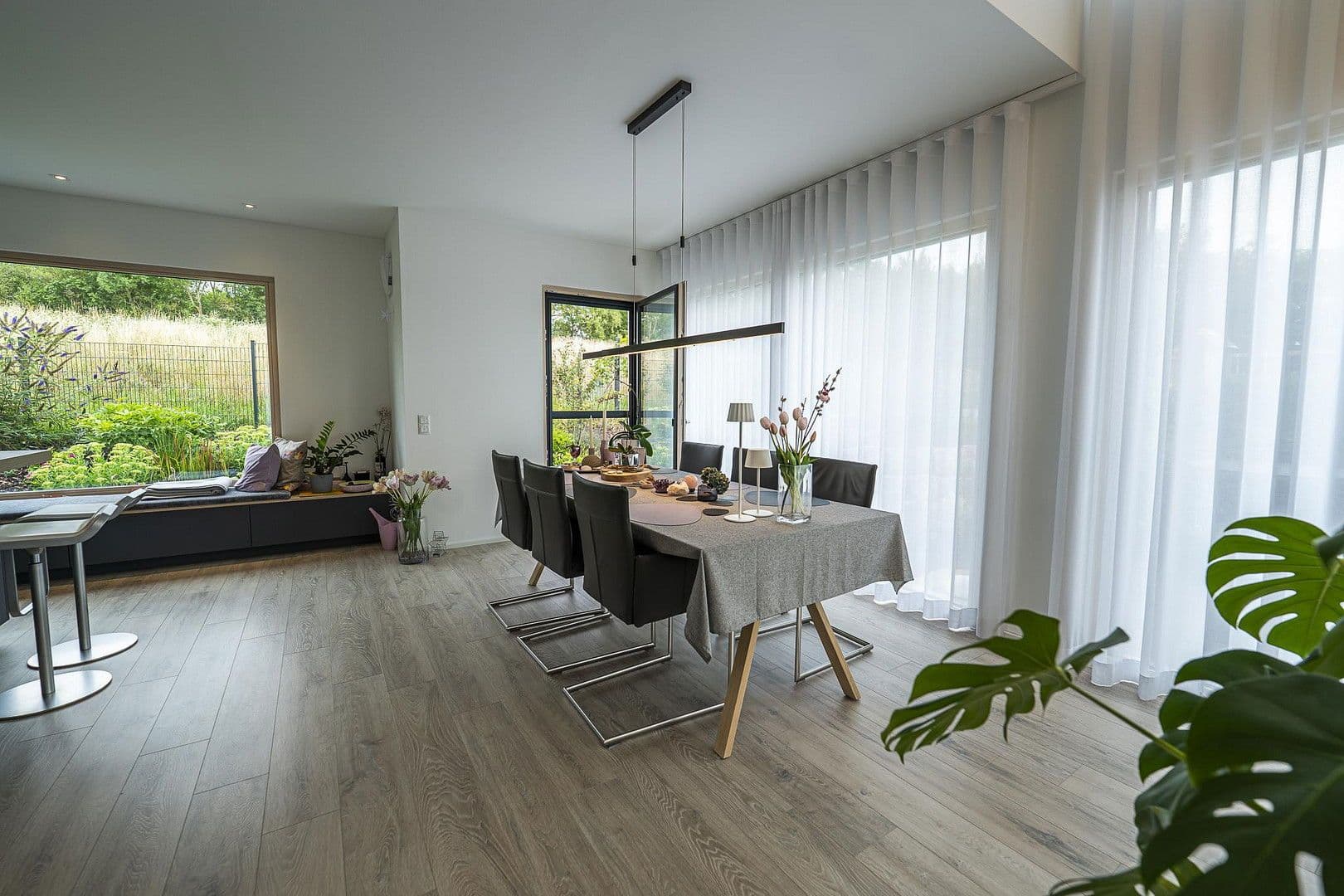 Prodej domu 251 m², pozemek 725 m², Niederstetten, Bádensko-Württembersko Prodej domu 251 m², pozemek 725 m², Niederstetten, Bádensko-Württembersko