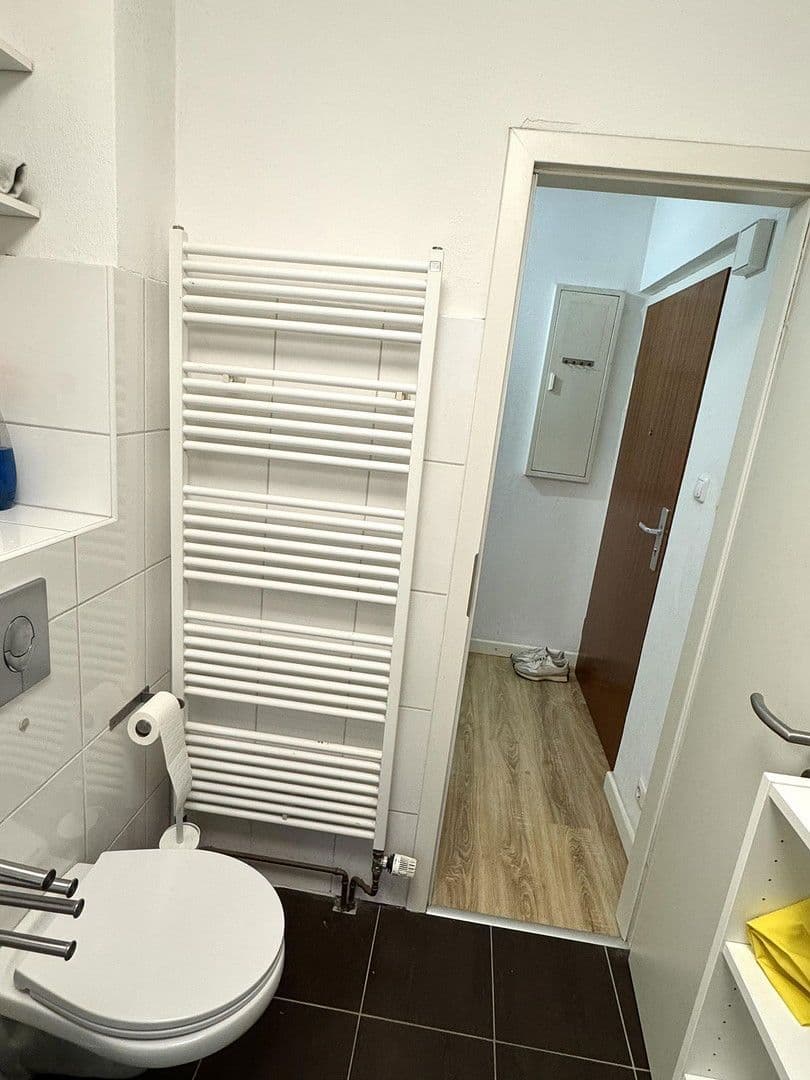 Prodej bytu 3+1 63 m², Köln, Severní Porýní-Vestfálsko Prodej bytu 3+1 63 m², Köln, Severní Porýní-Vestfálsko