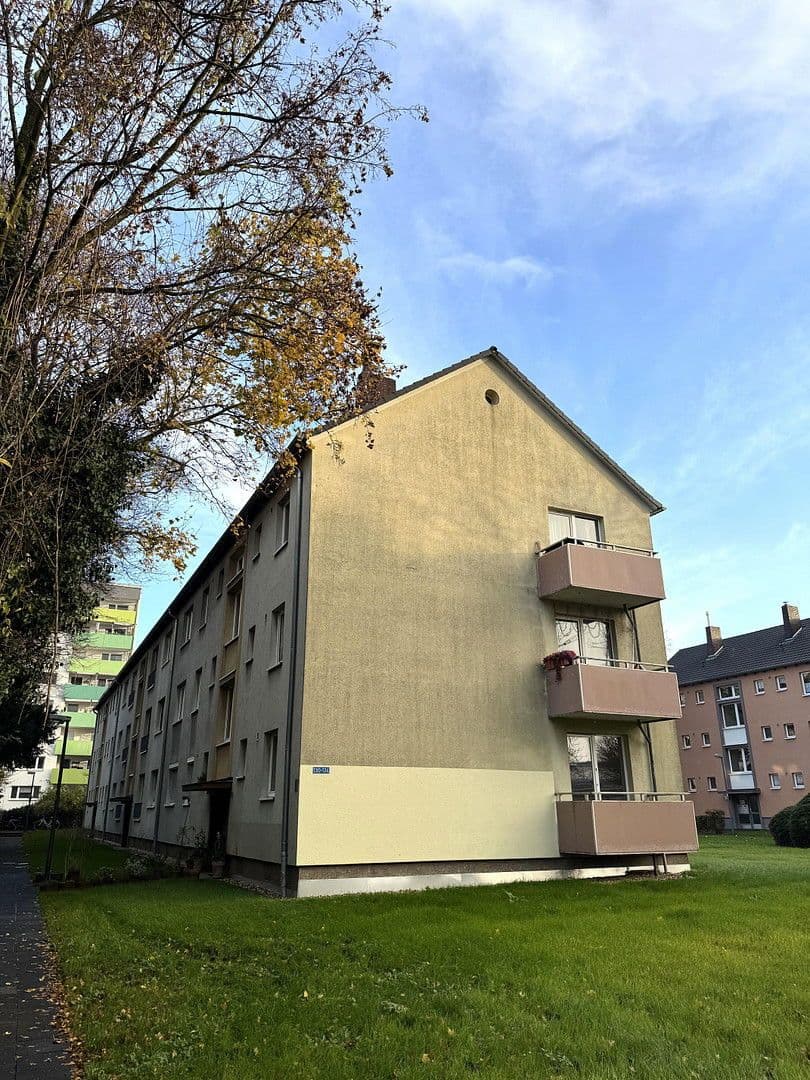 Prodej bytu 3+1 63 m², Köln, Severní Porýní-Vestfálsko Prodej bytu 3+1 63 m², Köln, Severní Porýní-Vestfálsko