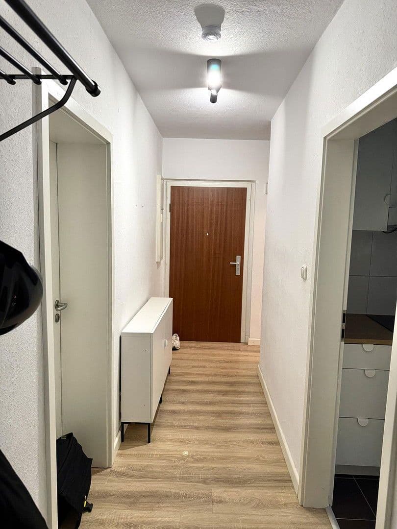 Prodej bytu 3+1 63 m², Köln, Severní Porýní-Vestfálsko Prodej bytu 3+1 63 m², Köln, Severní Porýní-Vestfálsko