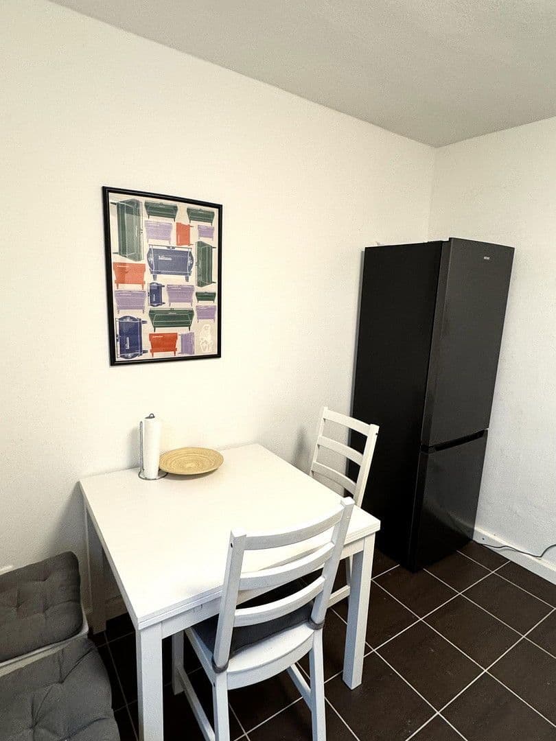 Prodej bytu 3+1 63 m², Köln, Severní Porýní-Vestfálsko Prodej bytu 3+1 63 m², Köln, Severní Porýní-Vestfálsko