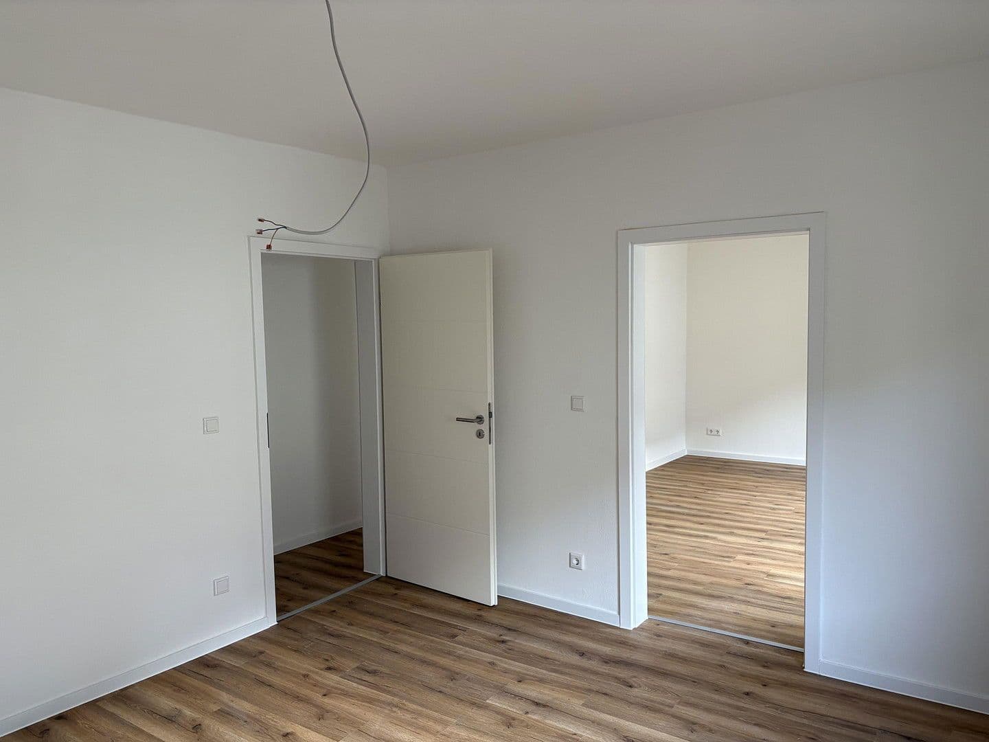 Pronájem bytu 2+1 51 m², Kaiser-Friedrich-Str. 122, Pforzheim, Bádensko-Württembersko Pronájem bytu 2+1 51 m², Kaiser-Friedrich-Str. 122, Pforzheim, Bádensko-Württembersko