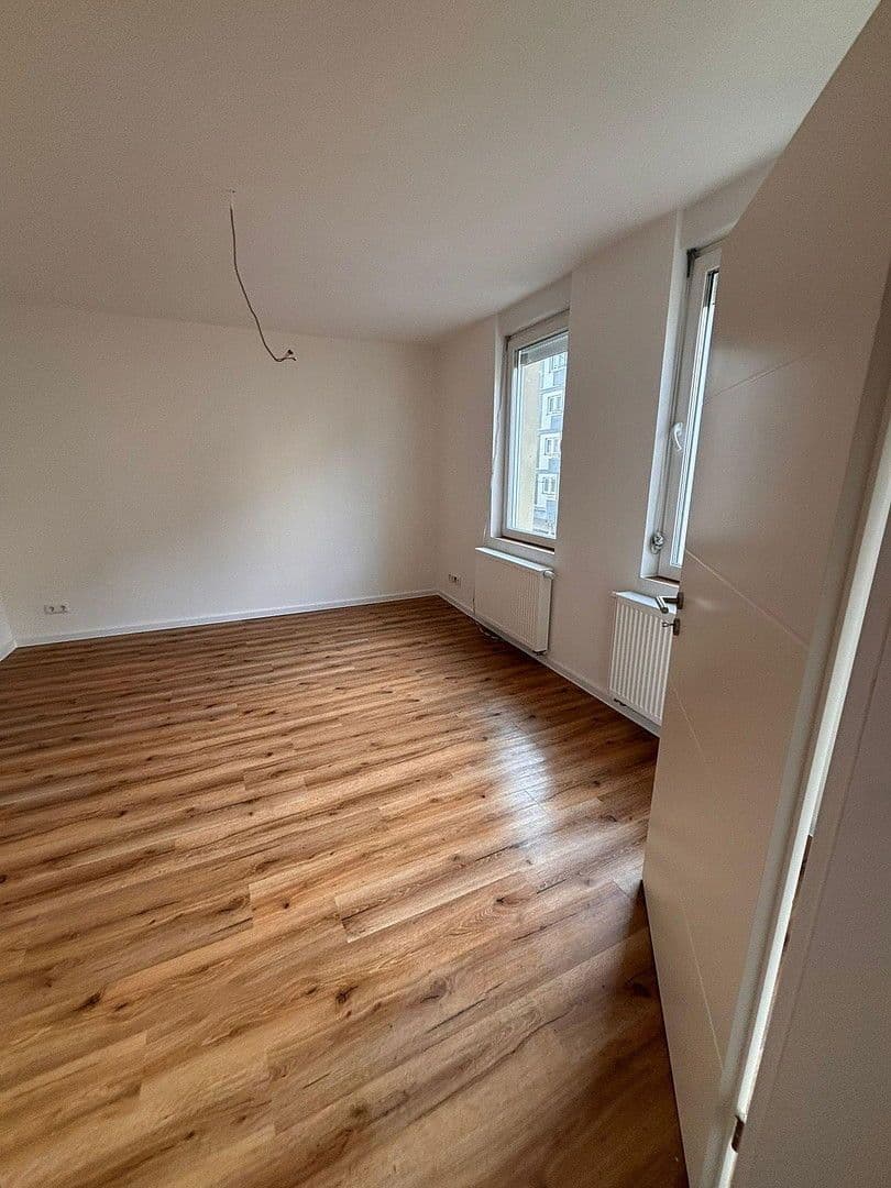 Pronájem bytu 2+1 51 m², Kaiser-Friedrich-Str. 122, Pforzheim, Bádensko-Württembersko Pronájem bytu 2+1 51 m², Kaiser-Friedrich-Str. 122, Pforzheim, Bádensko-Württembersko