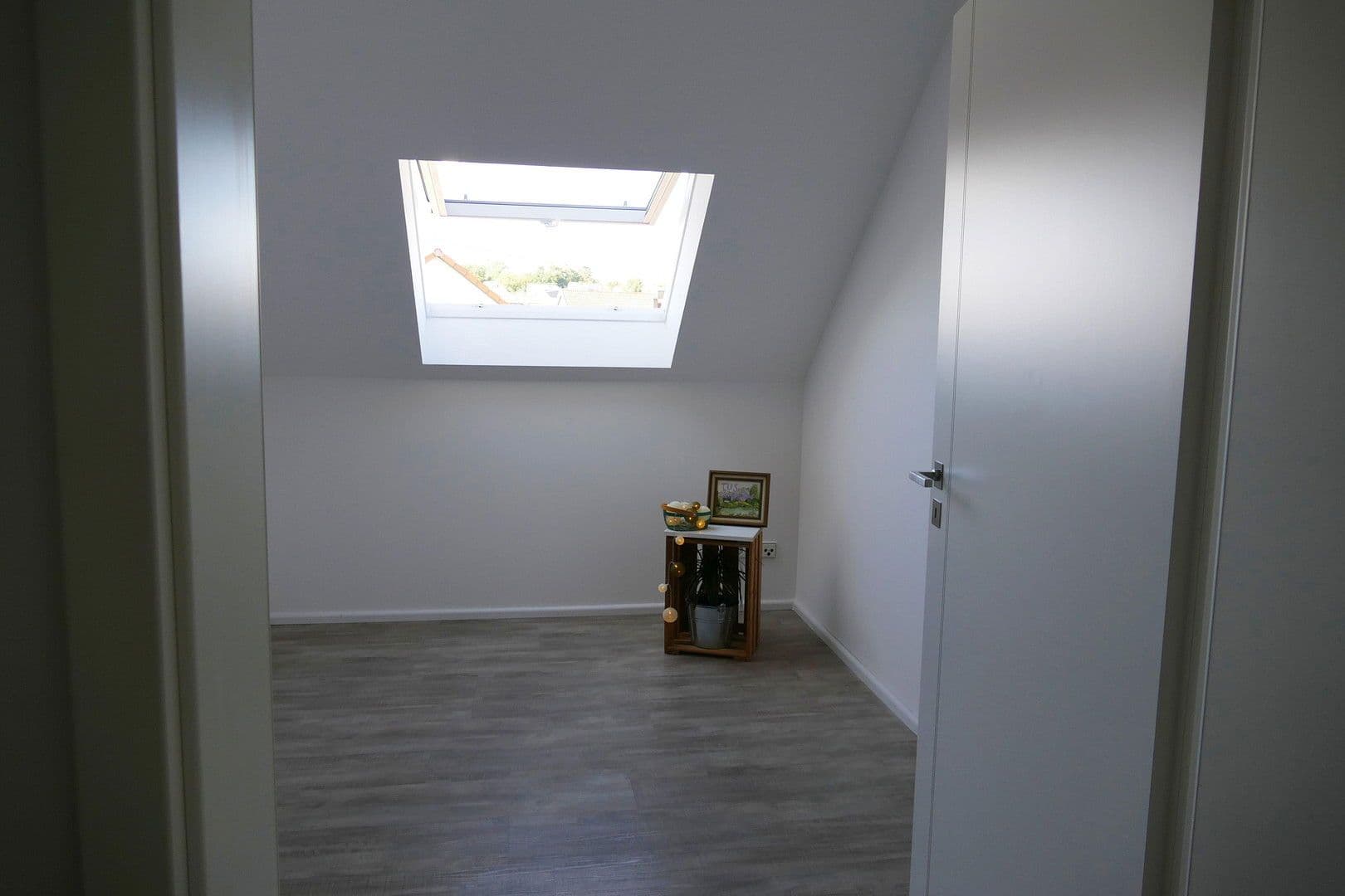 Prodej bytu 4+kk 97 m², Ludwigsburger Straße 11, Schwaikheim, Bádensko-Württembersko Prodej bytu 4+kk 97 m², Ludwigsburger Straße 11, Schwaikheim, Bádensko-Württembersko