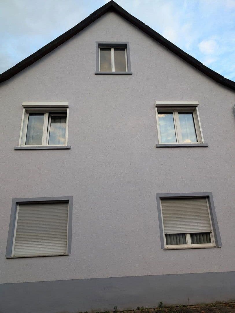 Prodej domu 128 m², pozemek 142 m², Monzingen, Porýní-Falc Prodej domu 128 m², pozemek 142 m², Monzingen, Porýní-Falc