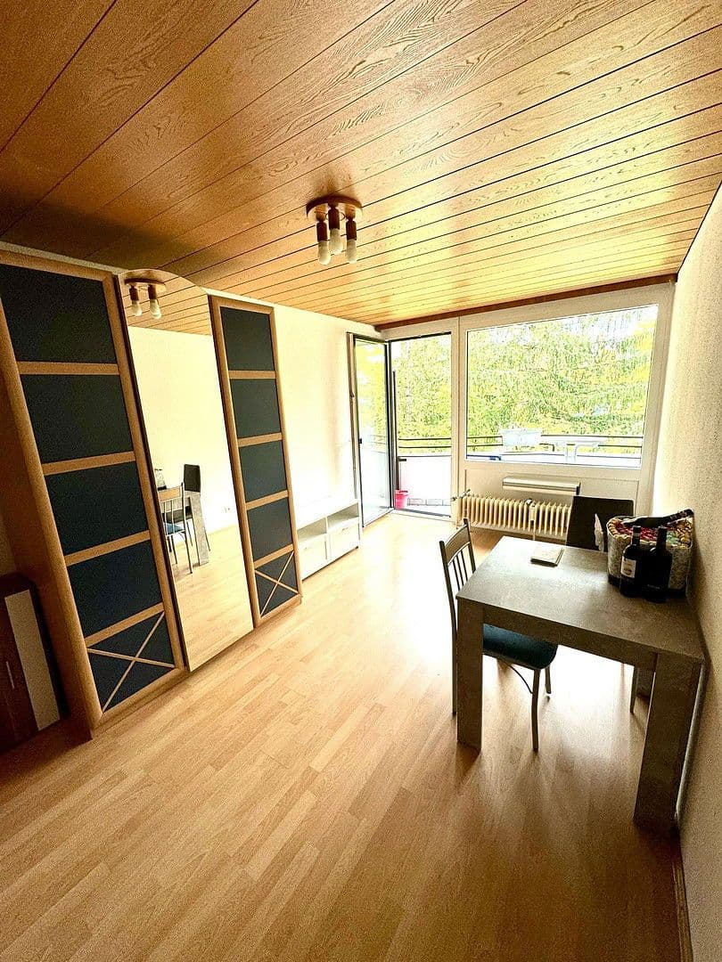 Pronájem bytu 1+1 31 m², Starenweg 10, München, Bavorsko Pronájem bytu 1+1 31 m², Starenweg 10, München, Bavorsko