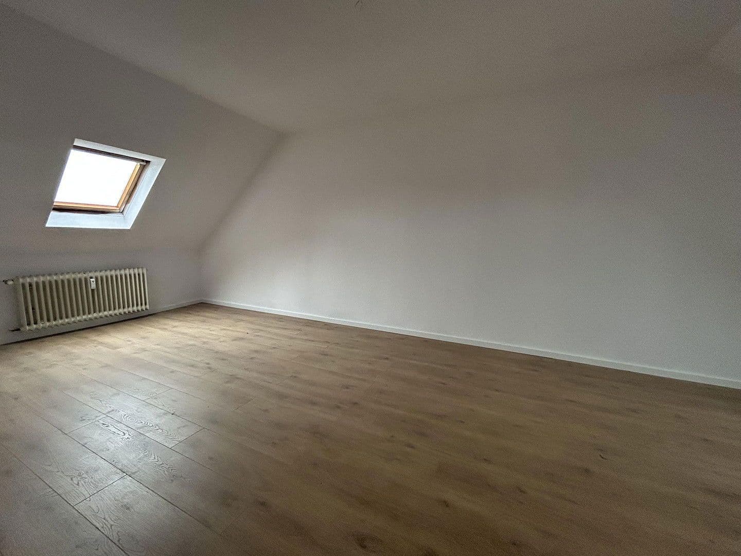 Pronájem bytu 2+1 65 m², Gladbeck, Severní Porýní-Vestfálsko Pronájem bytu 2+1 65 m², Gladbeck, Severní Porýní-Vestfálsko