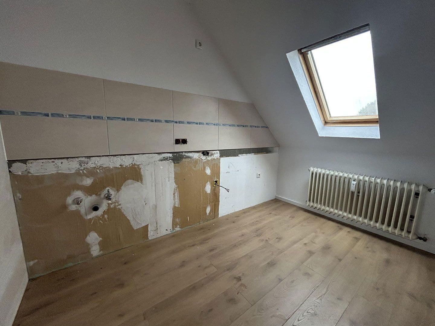 Pronájem bytu 2+1 65 m², Gladbeck, Severní Porýní-Vestfálsko Pronájem bytu 2+1 65 m², Gladbeck, Severní Porýní-Vestfálsko