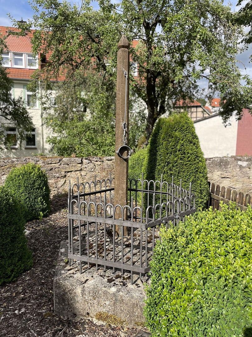 Prodej domu 300 m², pozemek 685 m², Diemelsee, Hessen Prodej domu 300 m², pozemek 685 m², Diemelsee, Hessen