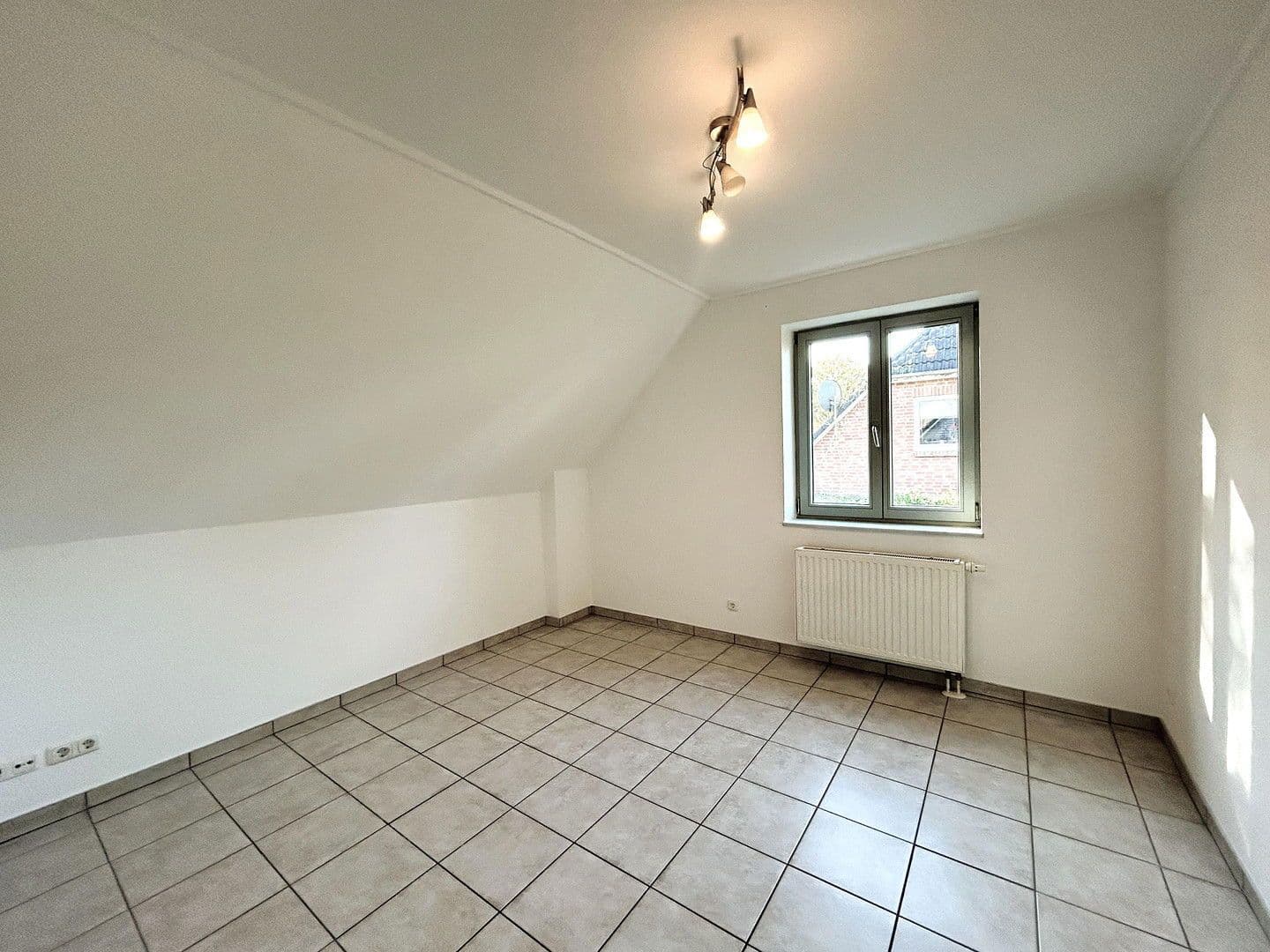 Prodej domu 324 m², pozemek 1.111 m², Mönkeberg, Šlesvicko-Holštýnsko Prodej domu 324 m², pozemek 1.111 m², Mönkeberg, Šlesvicko-Holštýnsko