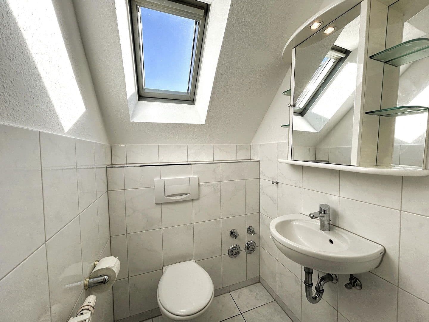 Prodej domu 324 m², pozemek 1.111 m², Mönkeberg, Šlesvicko-Holštýnsko Prodej domu 324 m², pozemek 1.111 m², Mönkeberg, Šlesvicko-Holštýnsko